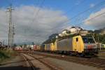 dispolok-3/414600/189-930-1-und-189-995-4-kurz 189 930-1 und 189 995-4 kurz vor der Abfahrt am 1. August 2014 aus dem Bahnhof von Kufstein.