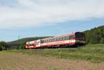 hohenzollerische-landesbahn/444538/unser-3000-bildvt-43-und-vt Unser 3.000 Bild.
VT 43 und VT 44 waren am 15. Mai 2015 bei Harrbach in Richtung Wrzburg unterwegs.