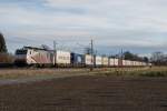 lokomotion-9/471947/189-904-mit-dem-ekol-zug-am 189 904 mit dem 'Ekol-Zug' am 12. Dezember 2015 bei bersee am Chiemsee.