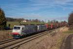 lokomotion-9/481702/186-440-4-und-186-251-aus 186 440-4 und 186 251 aus Mnchen kommend am 12. Februar 2016 bei Vogl.