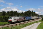 lokomotion-9/701923/189-904-auf-dem-weg-nach 189 904 auf dem Weg nach Mnchen am 11. Juni 2020 bei Grabensttt.