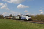 189 914 mit dem  AMBROGIO-KLV  aus Mnchen kommend am 21. April 2021 bei Brannenburg im Inntal.