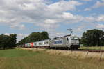 386 026 von  METRANS  mit einem Containerzug am 29. Juni 2020 bei Nindorf in der Nhe von Langwedel.