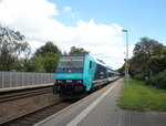 Nord Ostsee Bahn/521439/245-203-5-schiebend-am-29-august 245 203-5 schiebend am 29. August 2016 im Bahnhof von Burg.