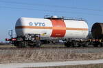 druckgaskesselwagen/768085/7809-160-zagns-von-vtg-am 7809 160 (Zagns) von 'VTG' am 28. Februar 2022 bei bersee am Chiemsee.