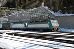 405 027-0 und 412 003-2 mit dem  Walter -Zug am 19. Mrz 2016 im Bahnhof  Brenner .
