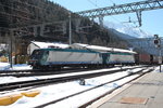 BR E 412/487051/412-001-6-und-412-016-4-fahren 412 001-6 und 412 016-4 fahren am 19. Mrz 2016 aus Italien kommend in den Bahnhof 'Brenner' ein.
