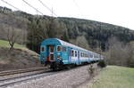 APR Steuerwagen 827-3 mit einem Regionalzug auf dem Weg zum Brenner.