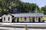 Der Bahnhof von  Krimml  ist Endpunkt der  Pinzgauer Lokalbahn .