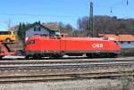 br-1016/401245/1016-007-5-musste-am-15-april 1016 007-5 musste am 15. April 2013 im Bahnhof von Prien am Chiemsee einen Halt zwecks berholung einlegen.