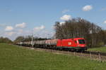 br-1016/734023/1016-044-mit-einem-kesselwagenzug-aus 1016 044 mit einem Kesselwagenzug aus Mnchen kommend am 21. April 2021 bei Vogl.