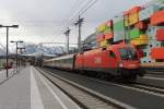1116 053-0 am 3. Januar 2013 bei der Ausfahrt aus dem Salzburger Hauptbahnhof.