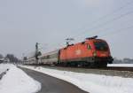 1116 067-0 am 24. Februar 2013 auf dem Weg nach Salzburg bei bersee am Chiemsee.