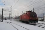 1116 088-6 am 25. Januar 2014 bei der Ausfahrt aus dem Bahnhof von St. Johann.