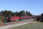 br-1116/802836/1116-223-aus-salzburg-kommend-am 1116 223 aus Salzburg kommend am 8. Februar 2023 bei Sossau im Chiemgau.