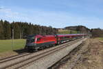 1116 245 auss Salzburg kommend am 22. Februar 2023 bei Htt im Chiemgau.