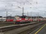 br-1163/179833/1163-013-4-wartet-am-23-maerz 1163 013-4 wartet am 23. Mrz 2010 auf den nchsten Einsatz. Aufgenommen im
Vorfeld des Salzburger Hauptbahnhofs.