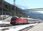 1216 014-1 bei der Einfahrt in den Bahnhof  Brenner  am 19. Mrz 2016.