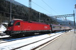 1216 008-3 fhrt soeben mit einem EC in den Bahnhof  Brenner  ein. Aufgenommen am 19. Mrz 2016.