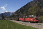 br-1216/550884/1216-001-und-1216-004-vom 1216 001 und 1216 004 vom Brenner kommend am 8. April 2017. Aufgenommen bei Freienfeld/Campo di Trens.