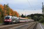 1216 020  175 Jahre Eisenbahn in sterreich  am 14. Oktober 2012 auf dem Weg vom Brenner nach Mnchen. Aufgenommen bei der Durchfahrt des Bahnhofs von Assling.