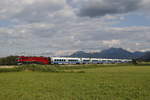 1116 228 schob den  Ski Austria Rail Jet  in Richtung Salzburg.