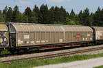 schiebewandwagen/699368/2893-229-habbiilns-von-rail-cargo 2893 229 (Habbiilns) von 'Rail Cargo Austria' am 19. Mai 2020 bei Grabensttt.