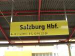 bahnhoefehaltepunkte/74233/im-salzburger-hauptbahnhof-finden-seit-den Im Salzburger Hauptbahnhof finden seit den Umbauarbeiten diese gelben
Schilder, anstatt der alten blauen Schilder Verwendung.