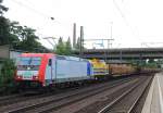 482 042-9 nochmals am 31. Juli 2013 in Hamburg-Harburg, diesmal mit  Verstärkung .