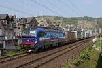 sbb-cargo-international/775600/193-527-war-am-4-mai 193 527 war am 4. Mai 2022 mit einem 'KLV' in Oberwesel in Richtung Bingen unterwegs.