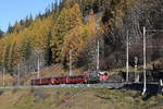 Ge 4/4 II 611  Landquart  auf dem Weg nach St. Moritz. Aufgenommen am 31. Oktober 2017 bei der Einfahrt in den Bahnhof von Bergn.