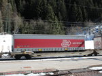 4993 137-0 (Sdggmrs) mit einem  Arcese -Auflieger am 19. Mrz 2016 im Bahnhof  Brenner .