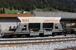 rhaetische-bahn-2/661052/schuettgutwagen-xac-8733-am-8juni-in Schttgutwagen Xac 8733 am 8.Juni in Davos-Platz.