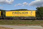 taschenwagen/675405/4993-586-sdggmrs-mit-einem-auflieger 4993 586 (Sdggmrs) mit einem Auflieger der Firma 'Frhlich' am 2. September 2019 bei Thngersheim.