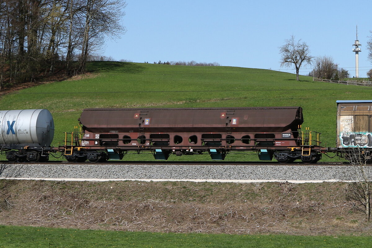 0838 201 (Tadns) von  ERSA  am 8. April 2025 bei Axdorf.