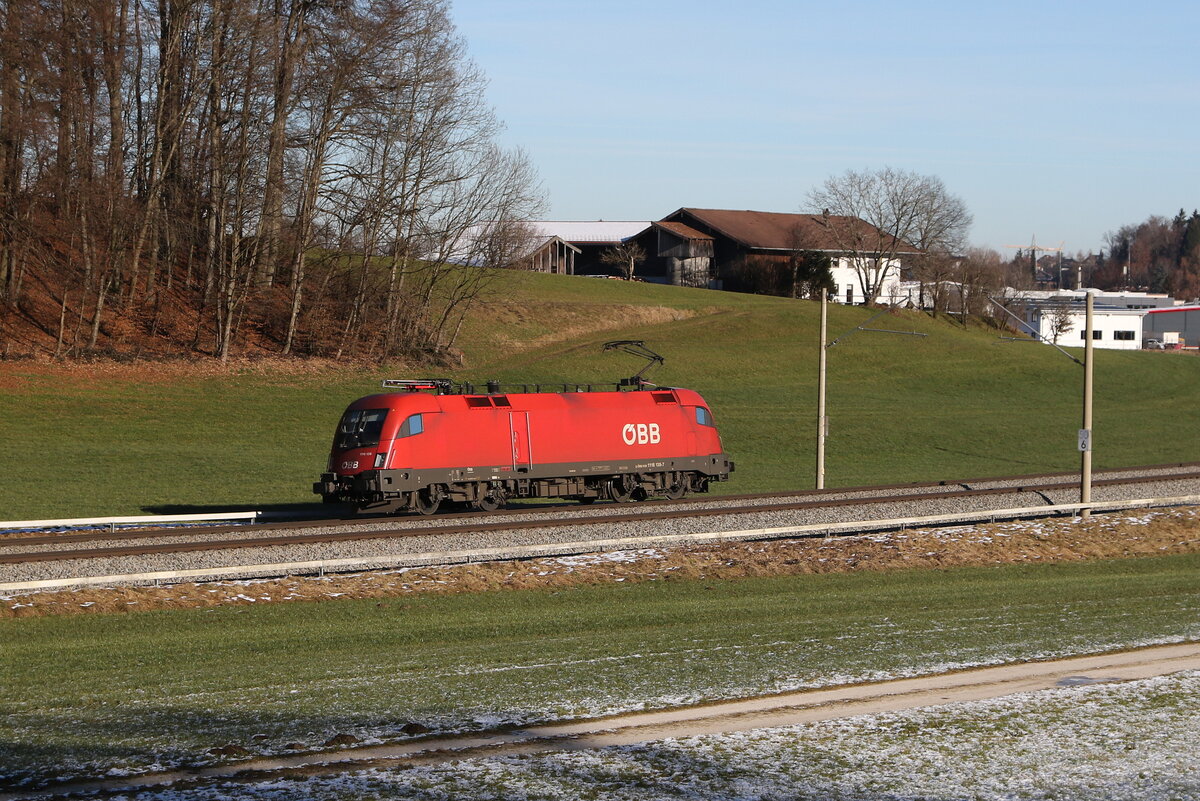 1116 139 war an 27. Dezember 2024 bei Axdorf in Richtung Rosenheim unterwegs.