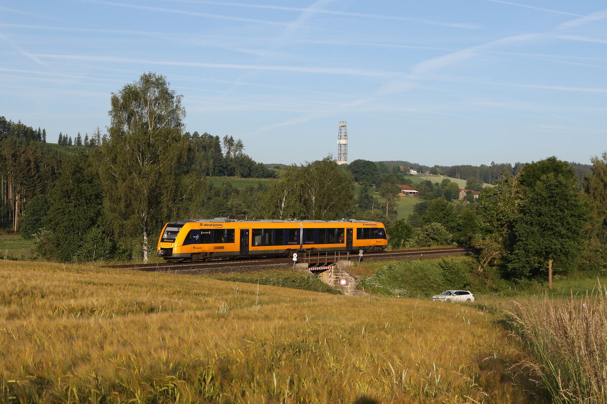 1648 703  Schwandorf  war am 18. Juni 2026 bei Naabdemenreuth in Richtung Regensburg unterwegs.