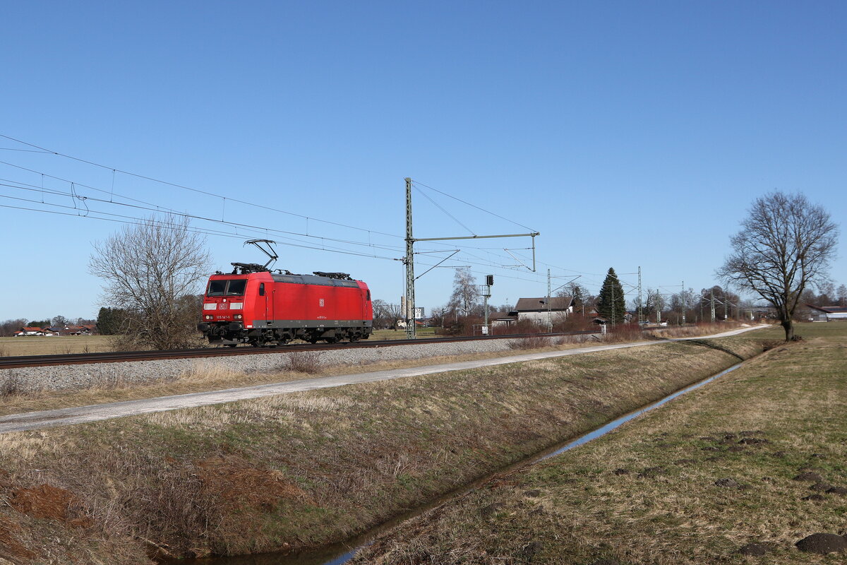 185 147 unterwegs zum n�chsten Einsatz. Aufgenommen am 25. Februar 2026 bei �bersee am Chiemsee.