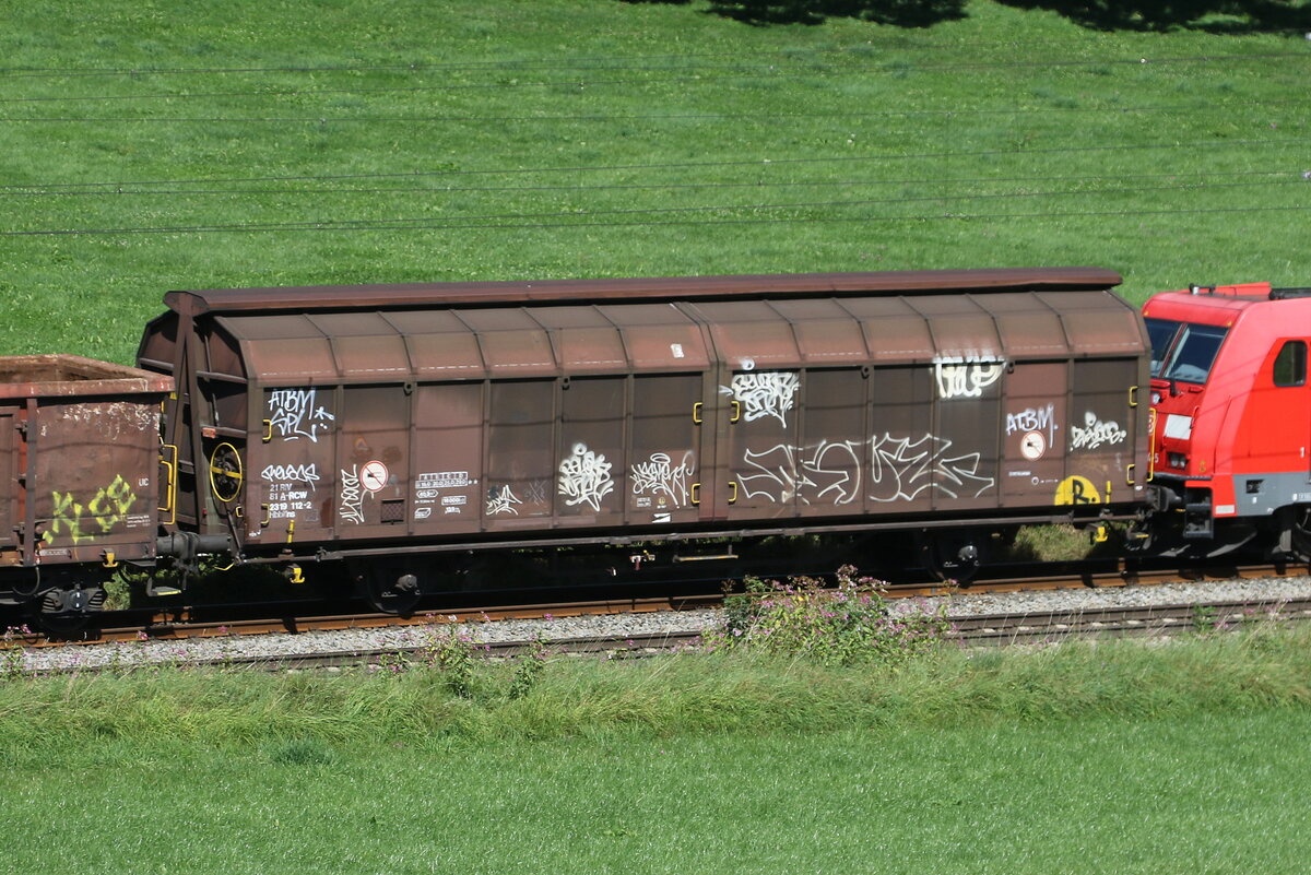 2319 112 (Hbbiins) von  RCW  am 3. September 2025 bei Axdorf.