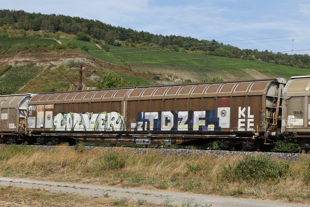 2739 257 (Habbiins) von  RCA  am 5. August 2022 bei Thngersheim/Maintal.