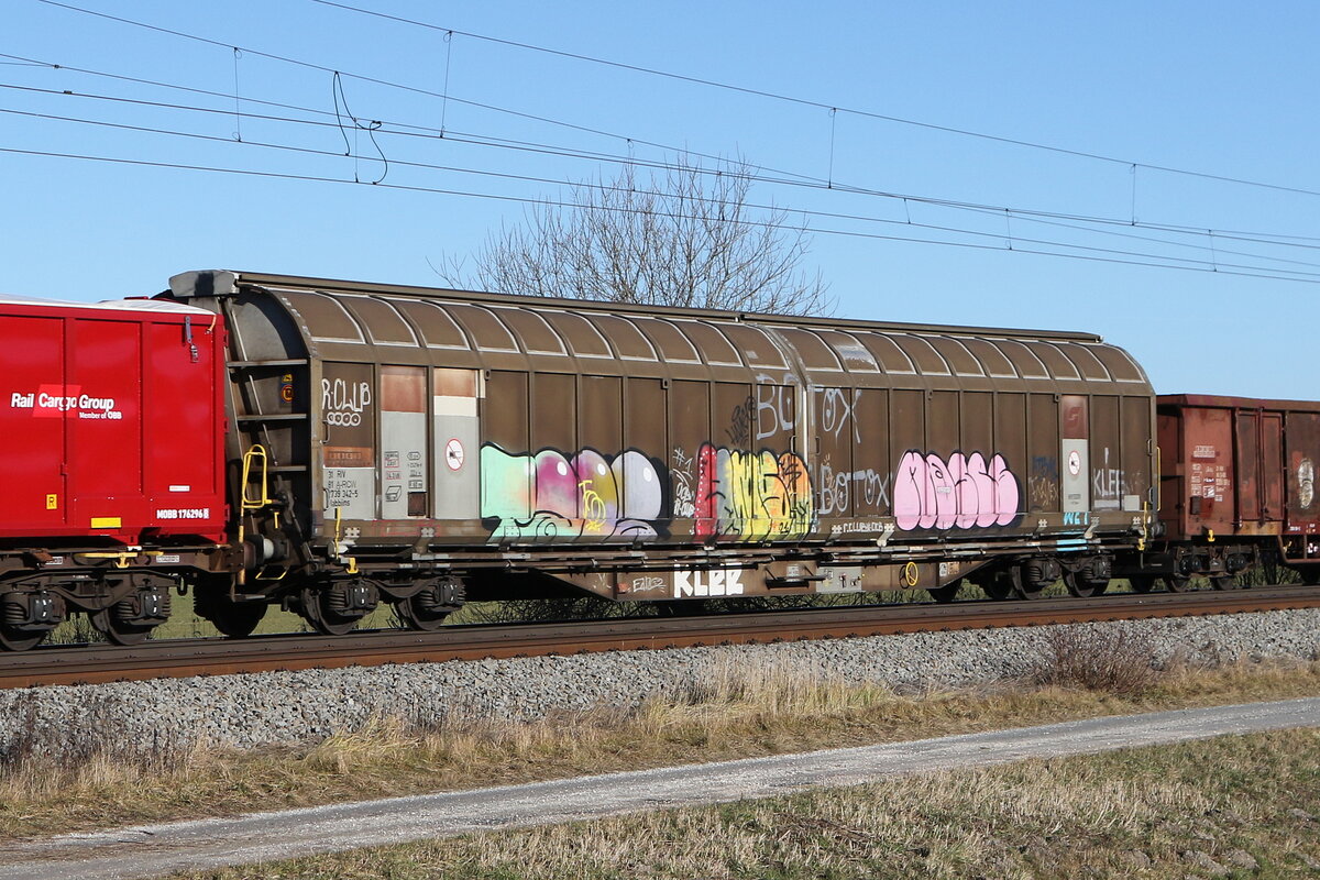 2739 342 (Habbiins) von  RCW  am 10. Dezember 2025 bei �bersee am Chiemsee.