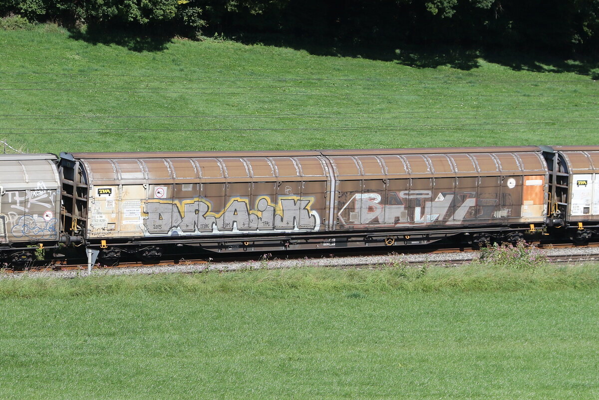 2742 829 (Habbins) von  TWA  am 1. September 2025 bei Axdorf.