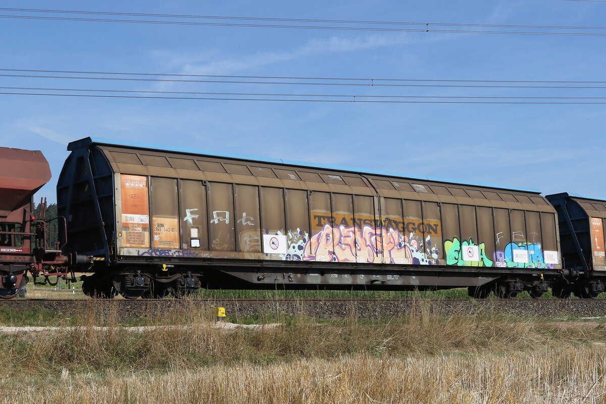 2845 042 (Habiis) von  TWA  am 4. August 2022 bei Weiden/Oberpfalz.