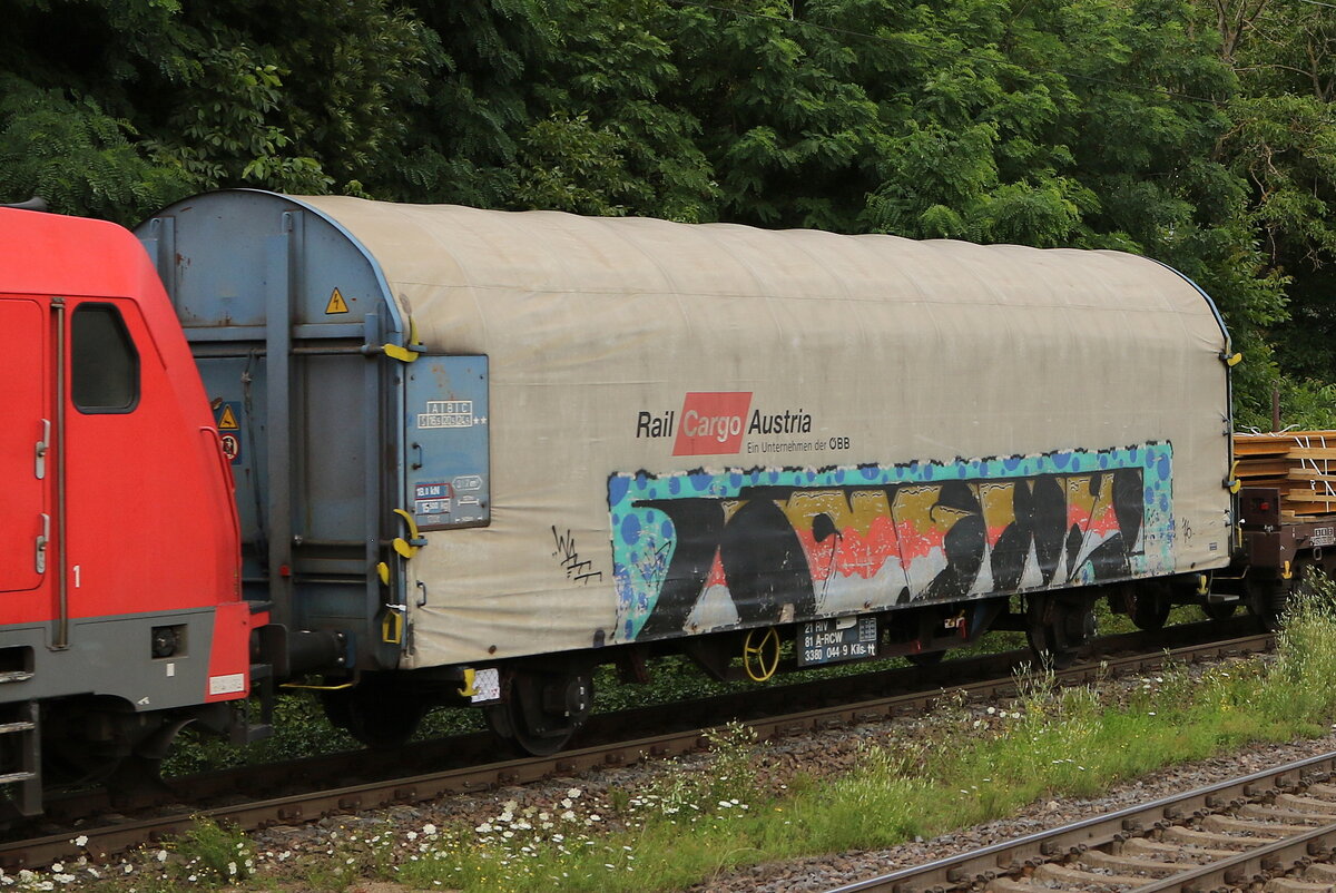 3380 044 (Kills-tt) von  Rail Cargo Austria  am 22. Juli 2021 bei Kaub.