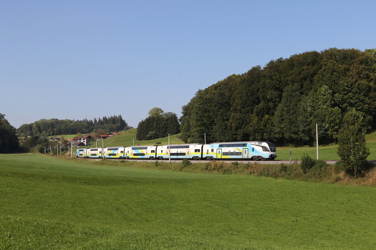 4010 030 auf dem Weg nach Wien, aufgenommen am 19. September 2024 bei Axdorf.