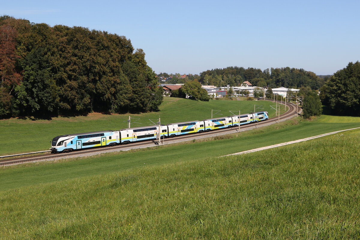 4010 032 aus Wien kommend am 23. September 2026 bei Axdorf im Chiemgau.