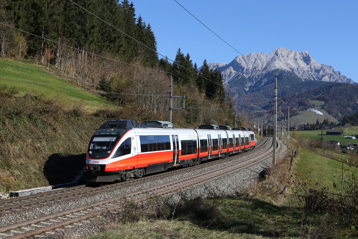 4024 078 war am 4. November 2024 bei Pfaffenschwend auf dem Weg nach Wrgl.