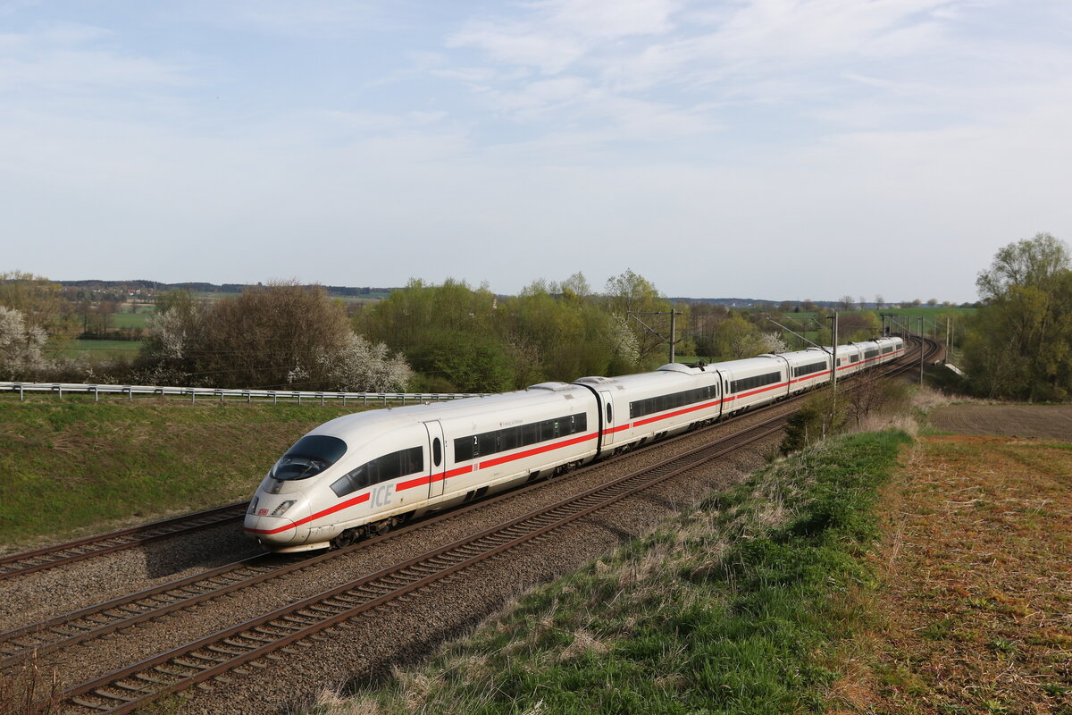 403 001  Freiburg im Breisgau  war am 7. April 2024 bei Vierkirchen in Richtung Mnchen unterwegs.