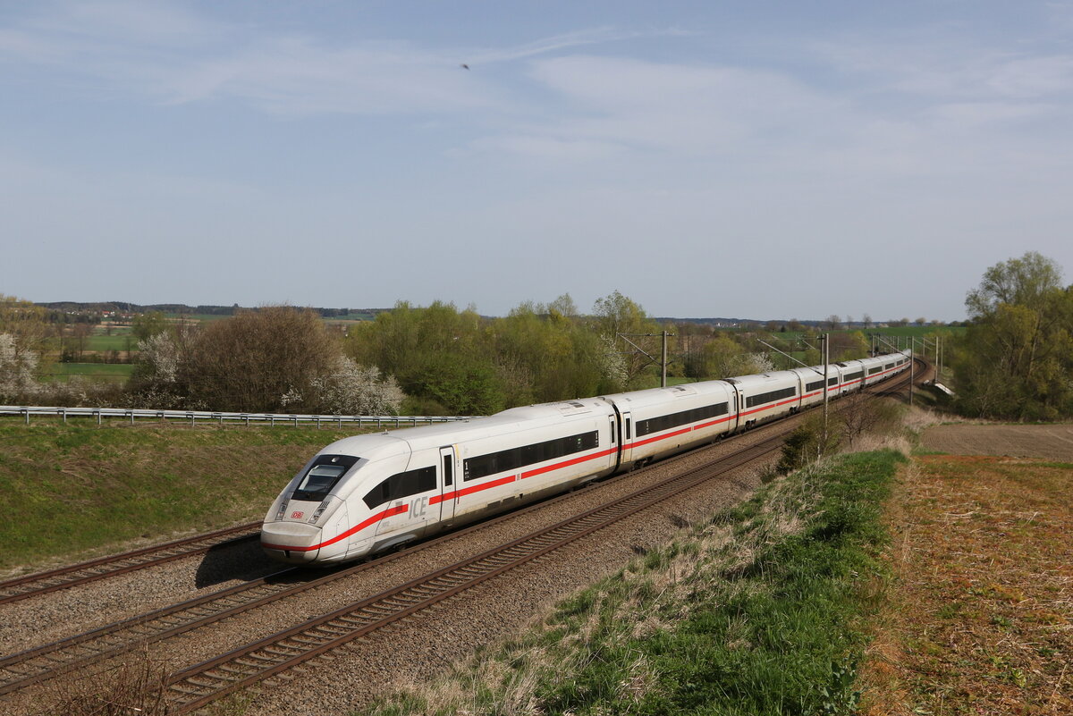 412 002 auf dem Weg nach Mnchen am 7. April 2024 bei Vierkirchen.