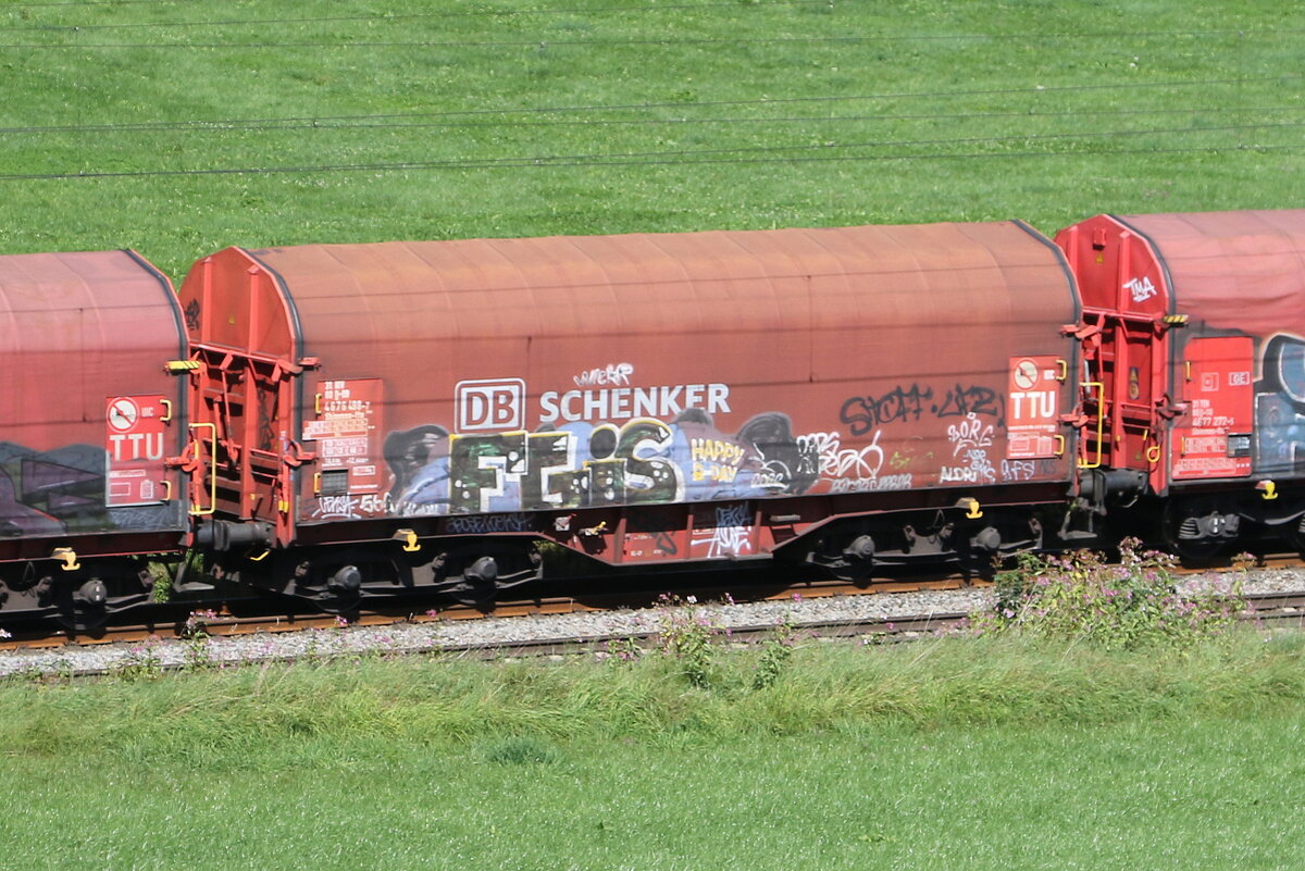 4676 498 (Shimmns-ttu) am 3. September 2025 bei Axdorf. 4676 498 (Shimmns-ttu) am 3. September 2025 bei Axdorf.